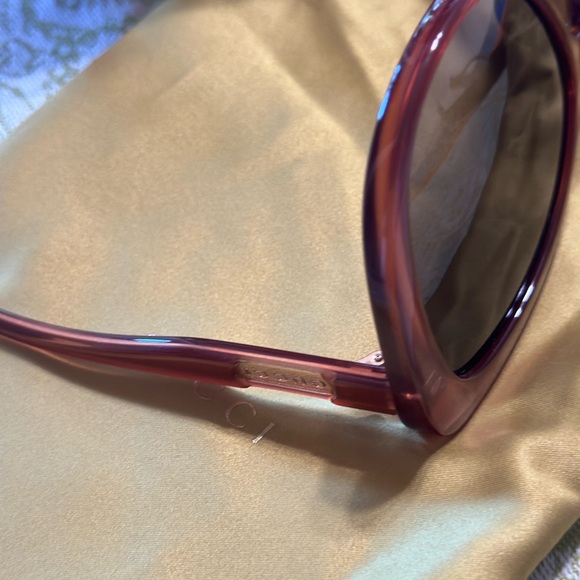Gucci Round Frame Sunglasses